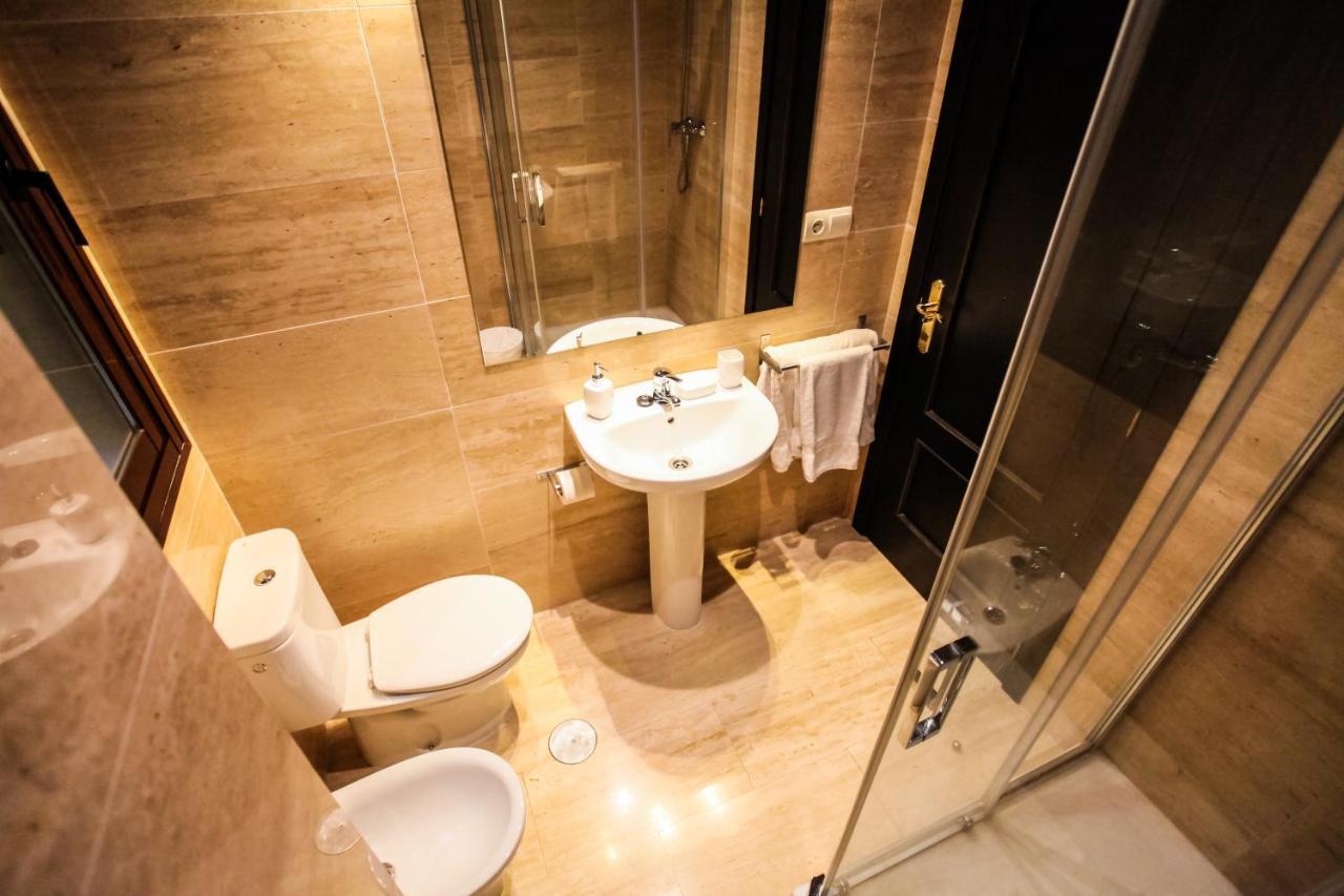 Carreteria Center Apartments Малага Екстер'єр фото