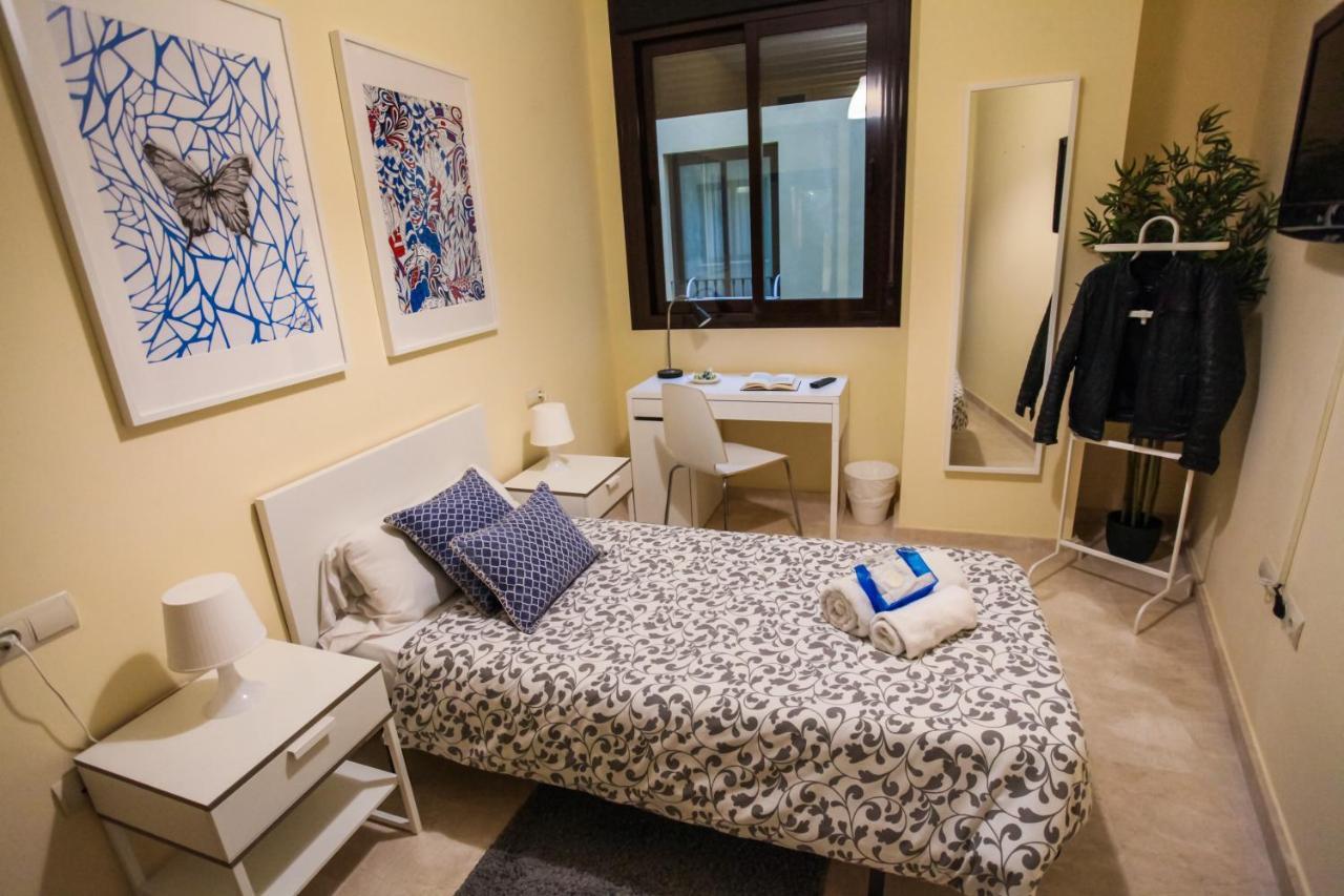 Carreteria Center Apartments Малага Екстер'єр фото