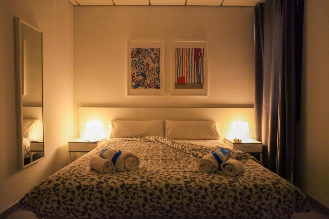 Carreteria Center Apartments Малага Екстер'єр фото